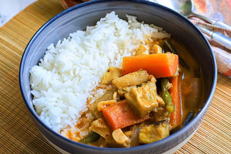 Khmer Red Curry - best cambodian dishes